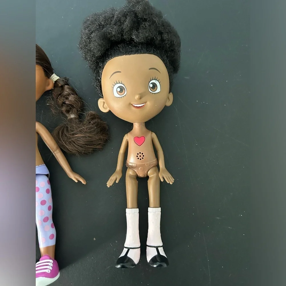 Disney Jr. Doc McStuffins talking Toy Hospital Doc Doll & ADA Twist Lab Doll 10”